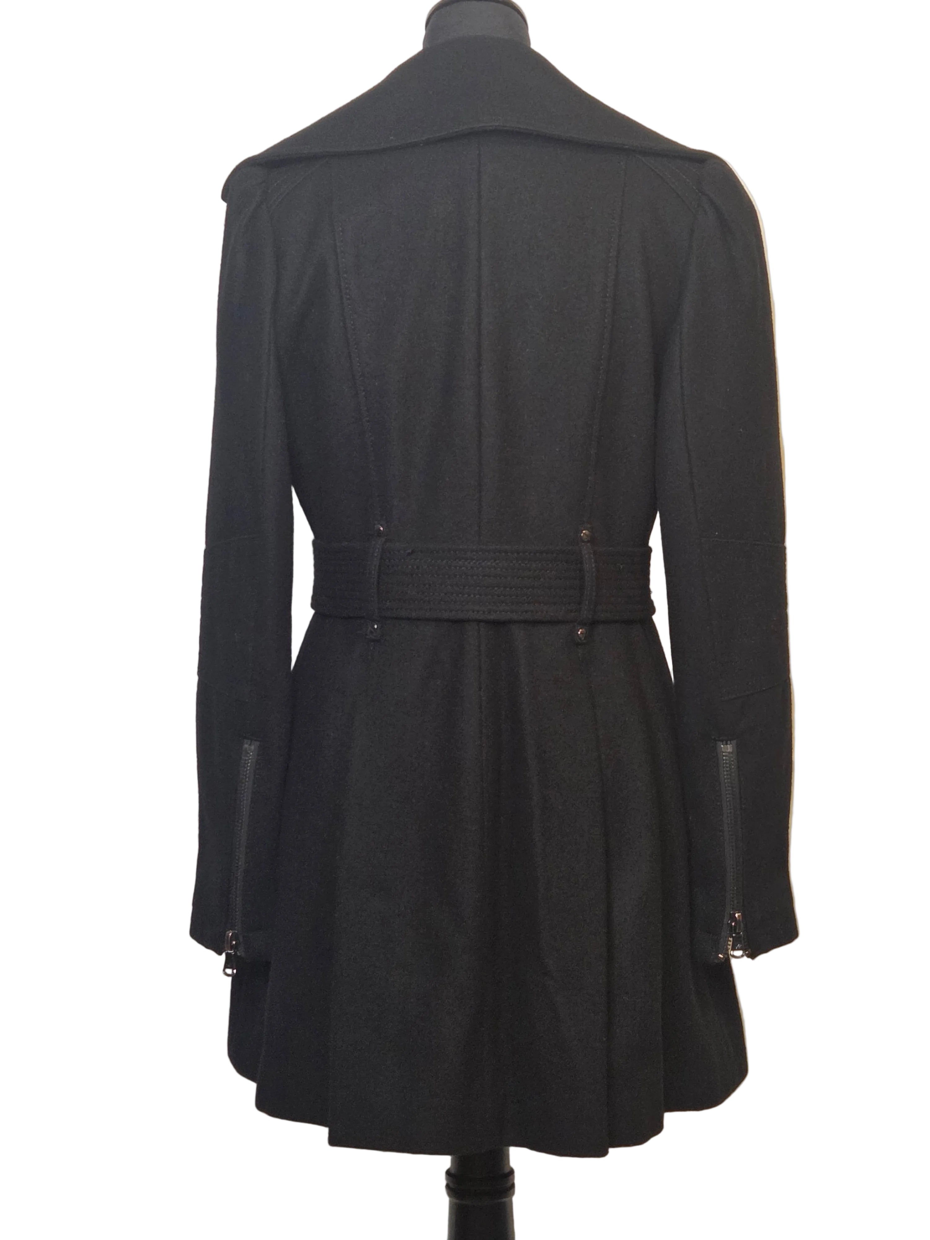KENNETH COLE COAT SIZE 4