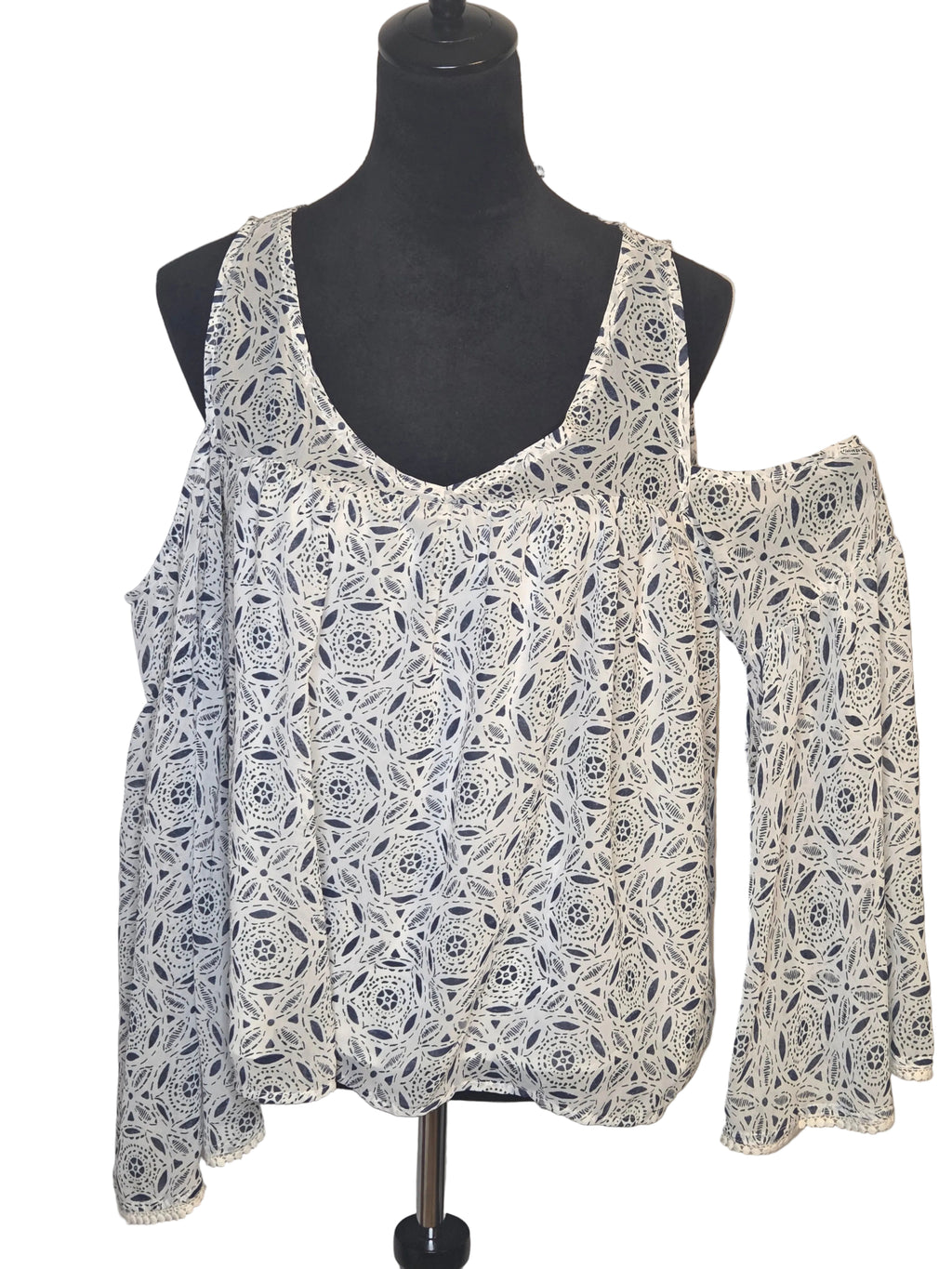ABERCOMBRIE & FITCH TOP SIZE S