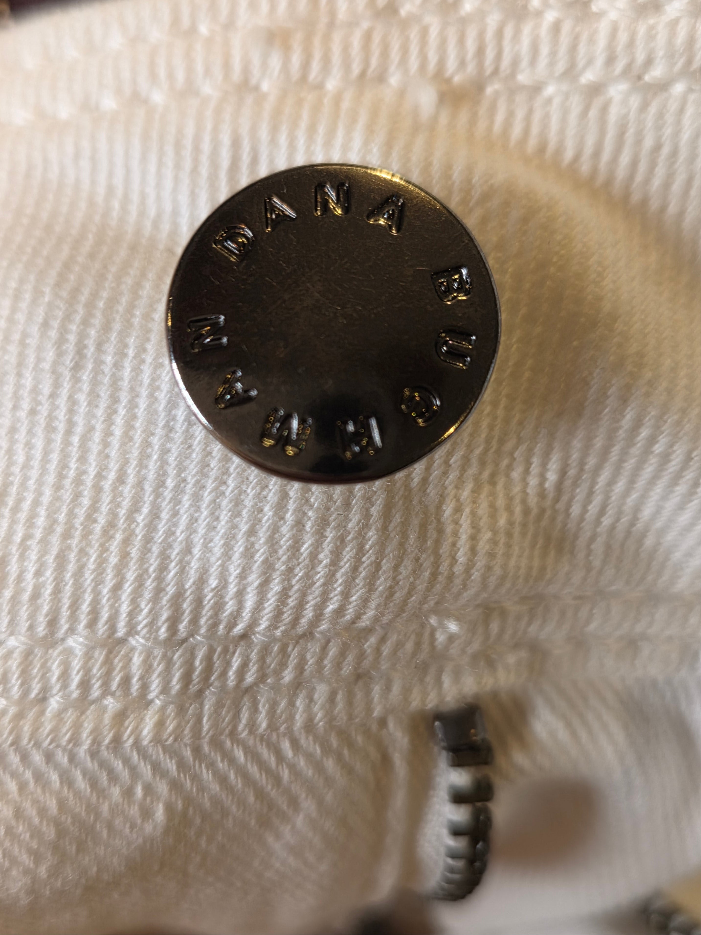 DANA BUCHMAN JEANS SIZE 8