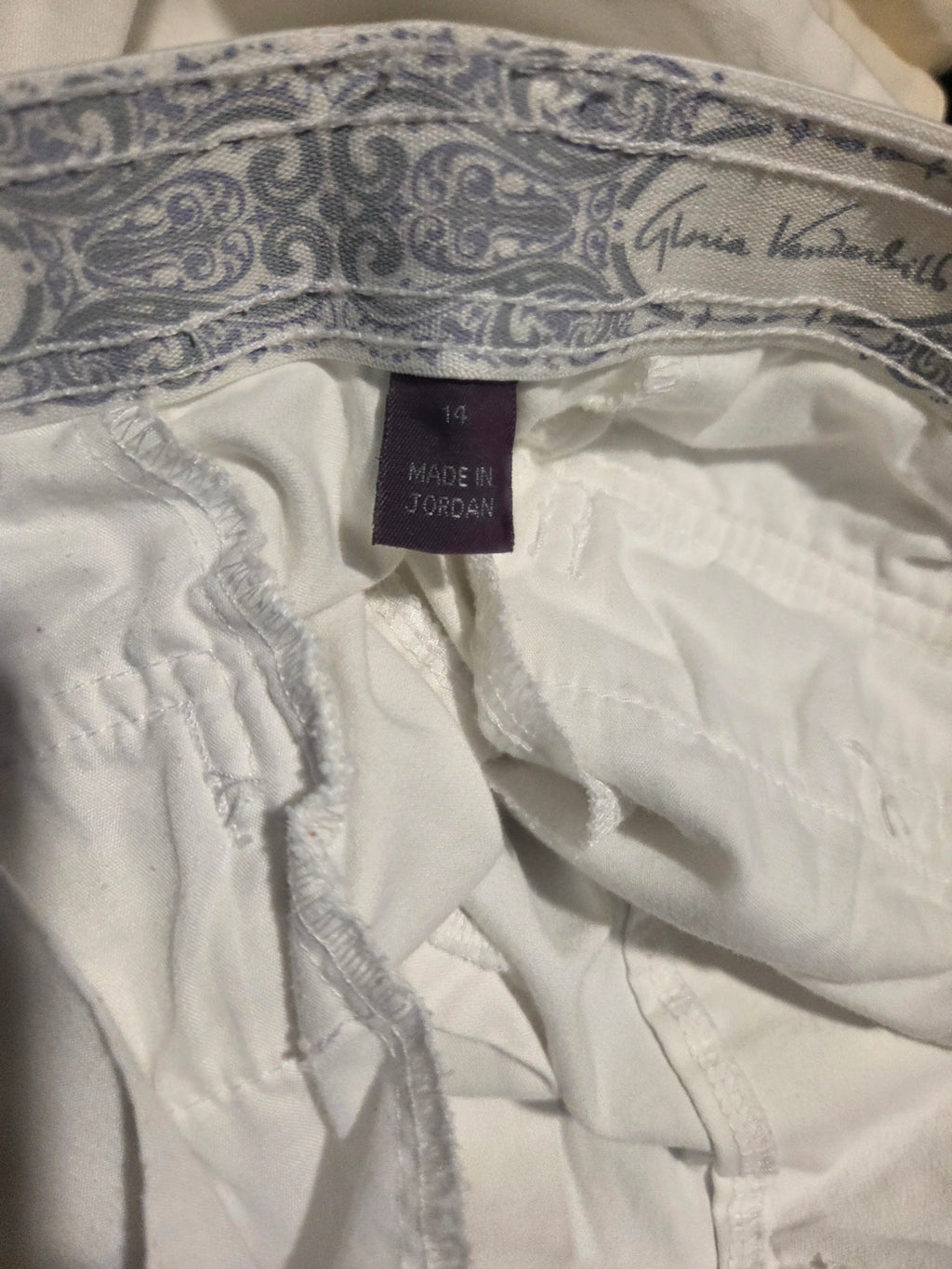 GLORIA VANDERBILT ANKLE PANTS SIZE 14