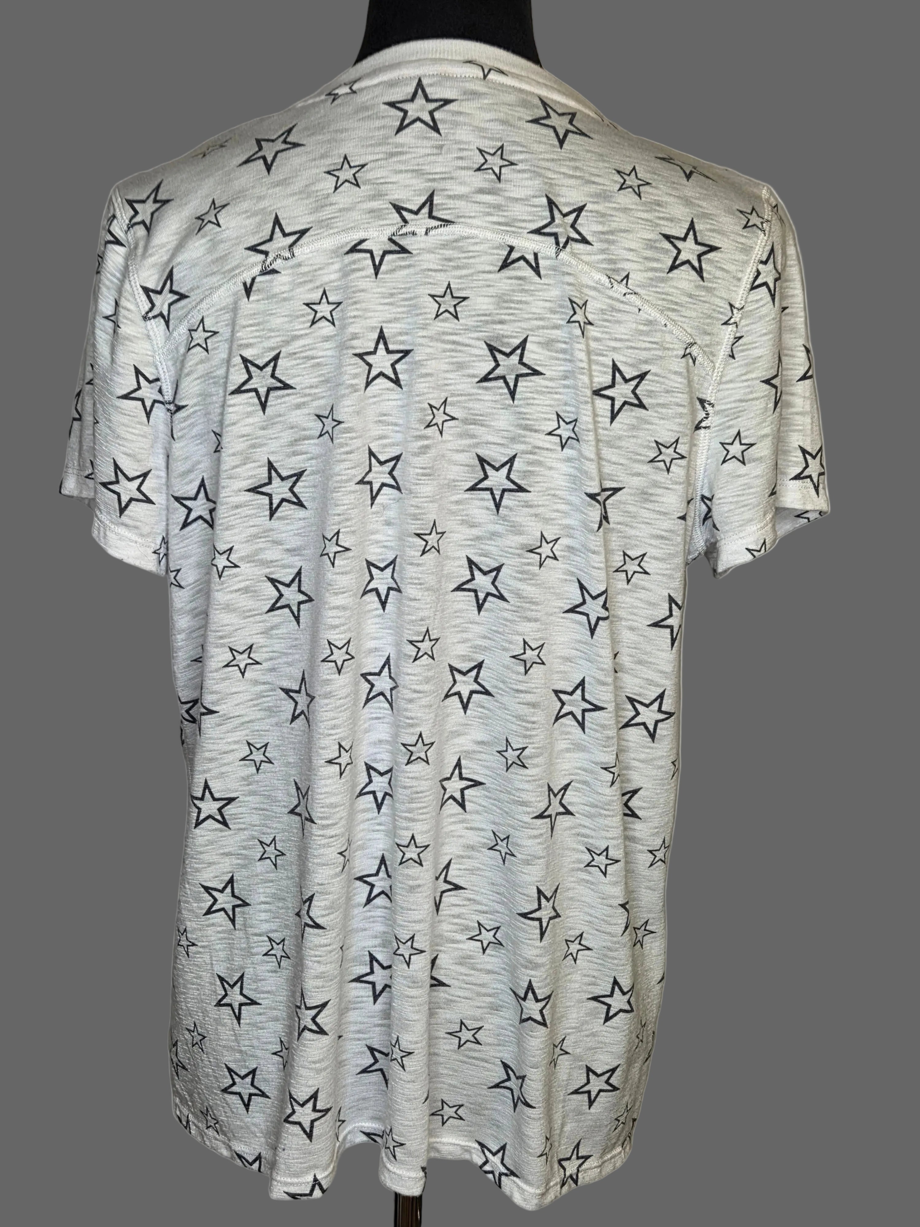 TOMMY HILFIGURE SHIRT SIZE L