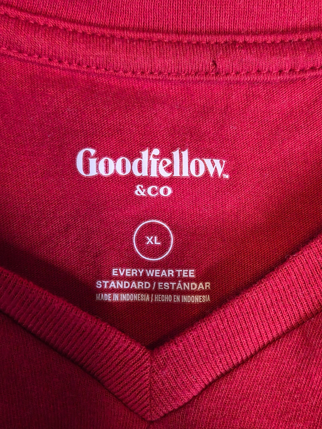 GOODFELLOW & CO  T-SHIRT SIZE XL