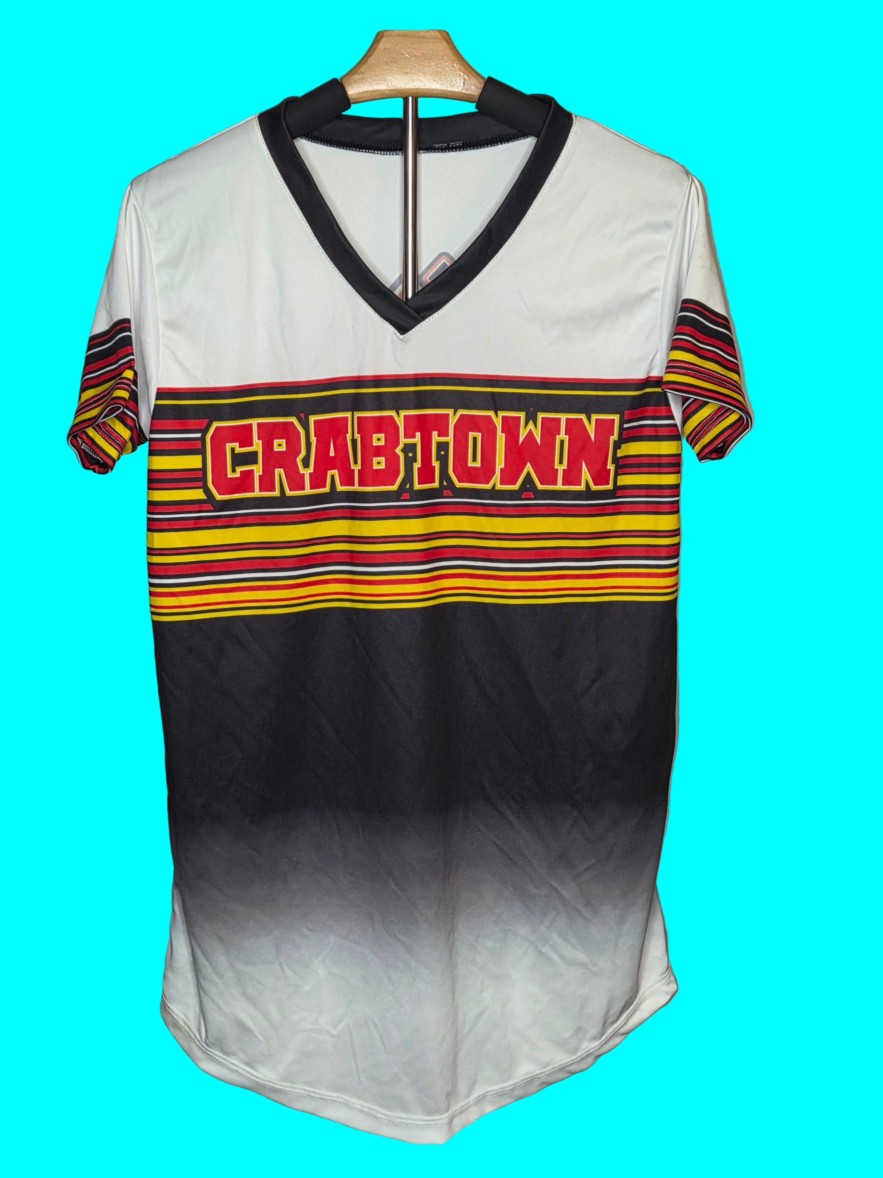 UNKNOWN DESIGNER JERSEY SIZE L