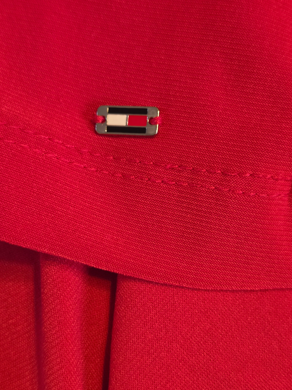 TOMMY HILFIGURE SIZE S