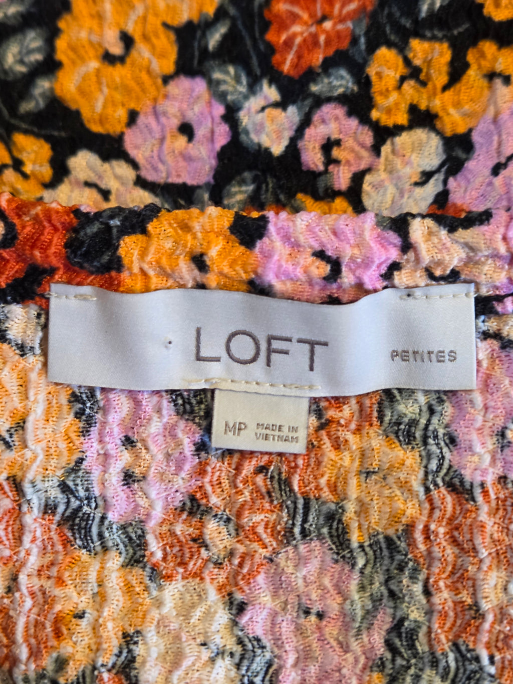 LOFT PETITE SIZE MP