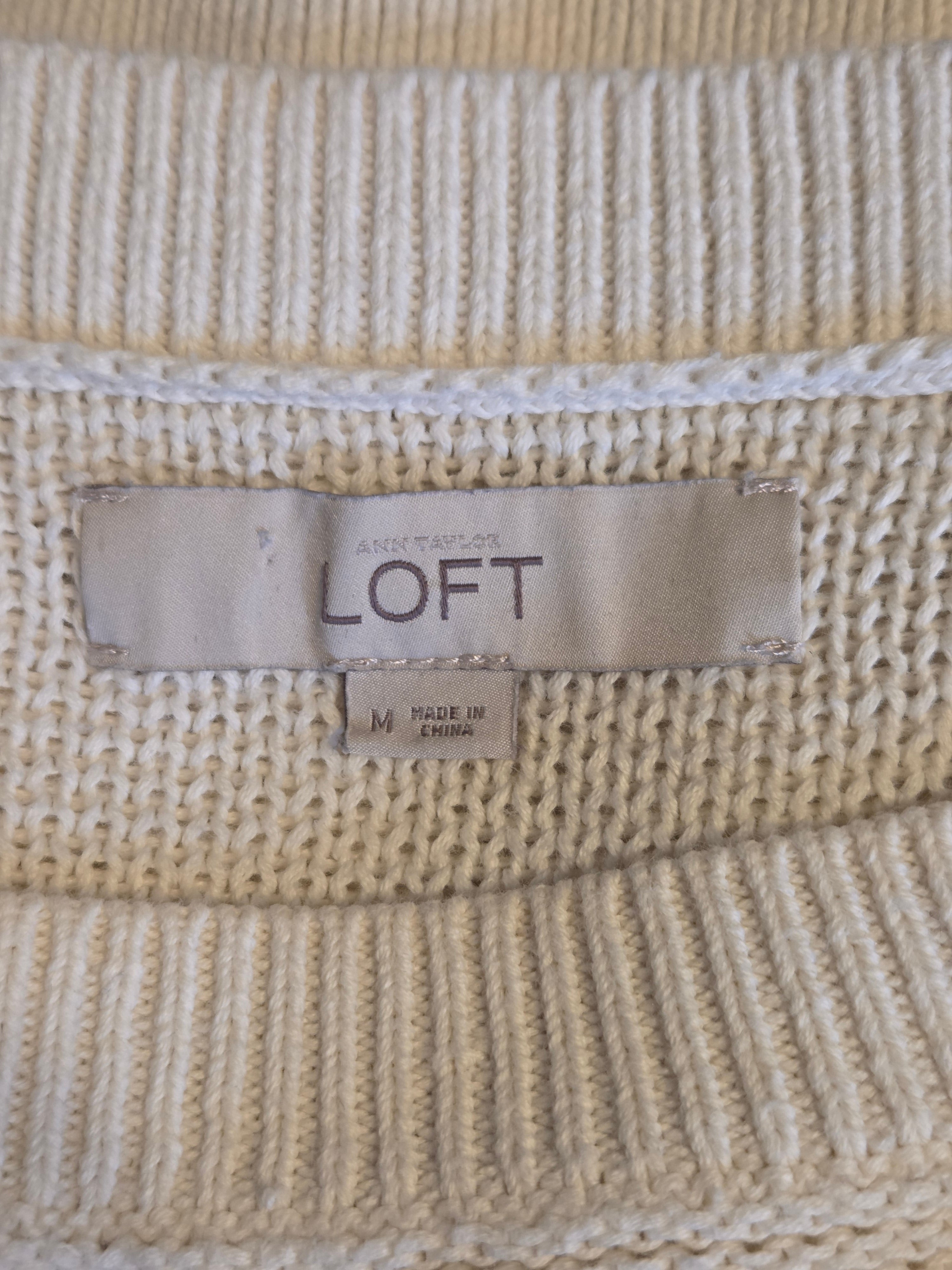 ANN TAYLOR LOFT  SIZE M