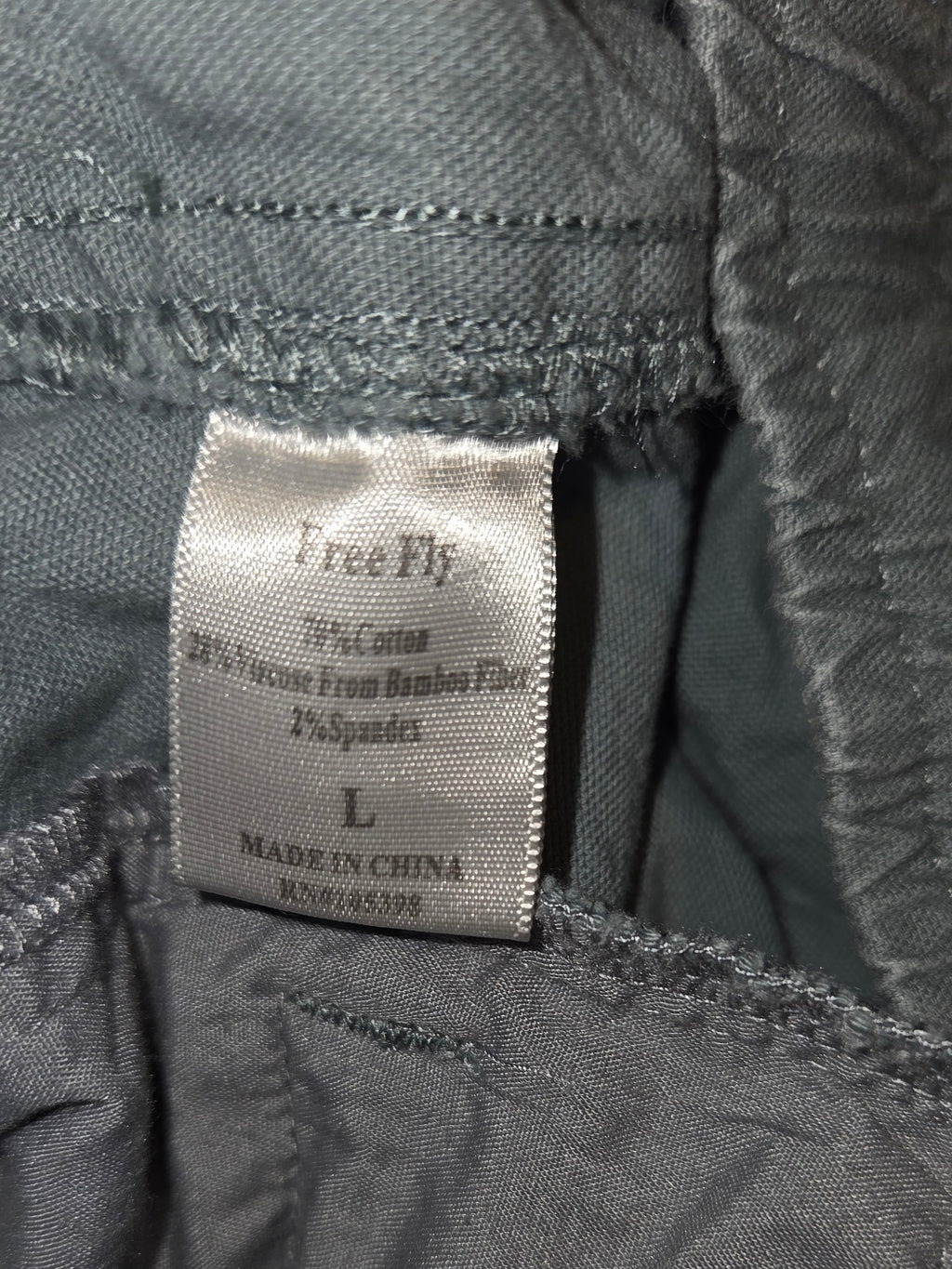 FREE FLY SIZE L