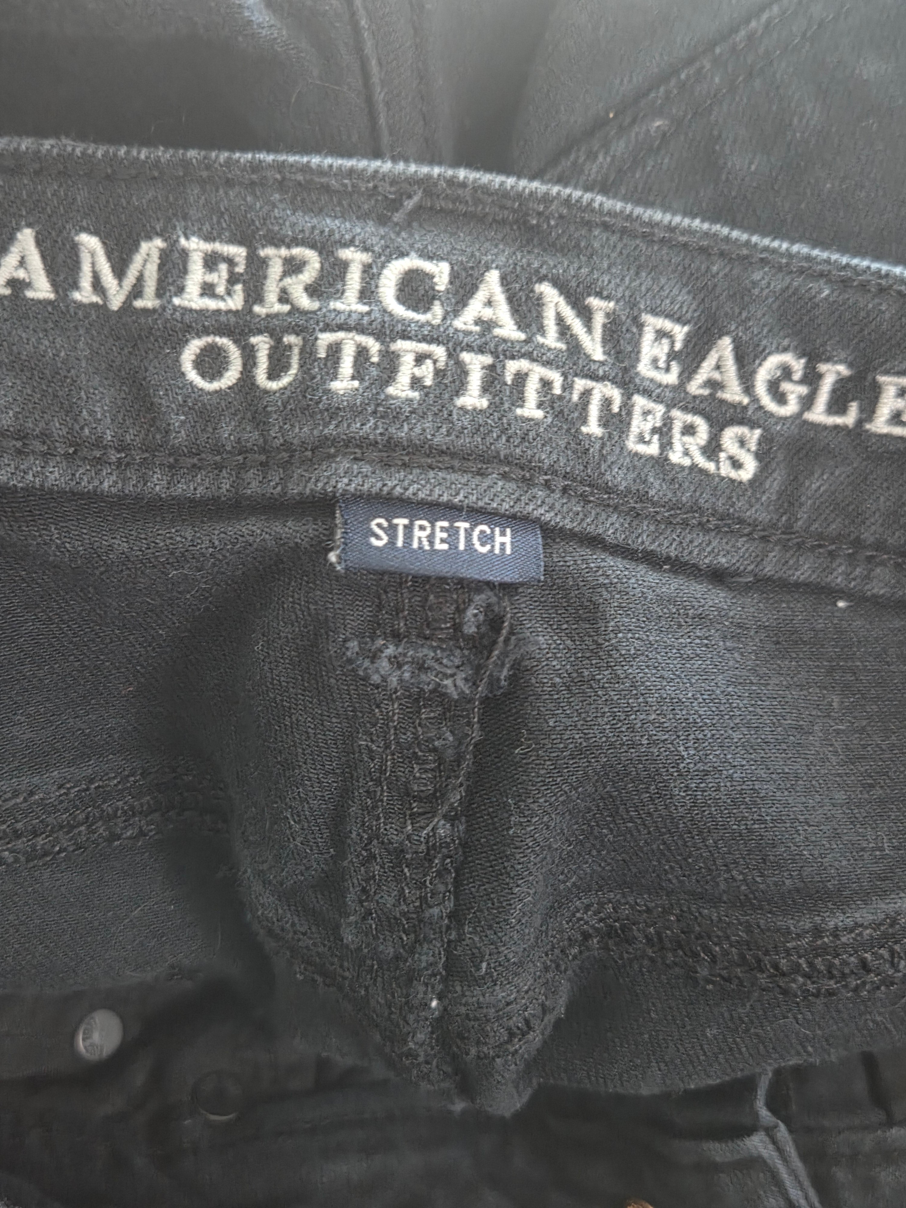 AMERICAN EAGLE SIZE 6