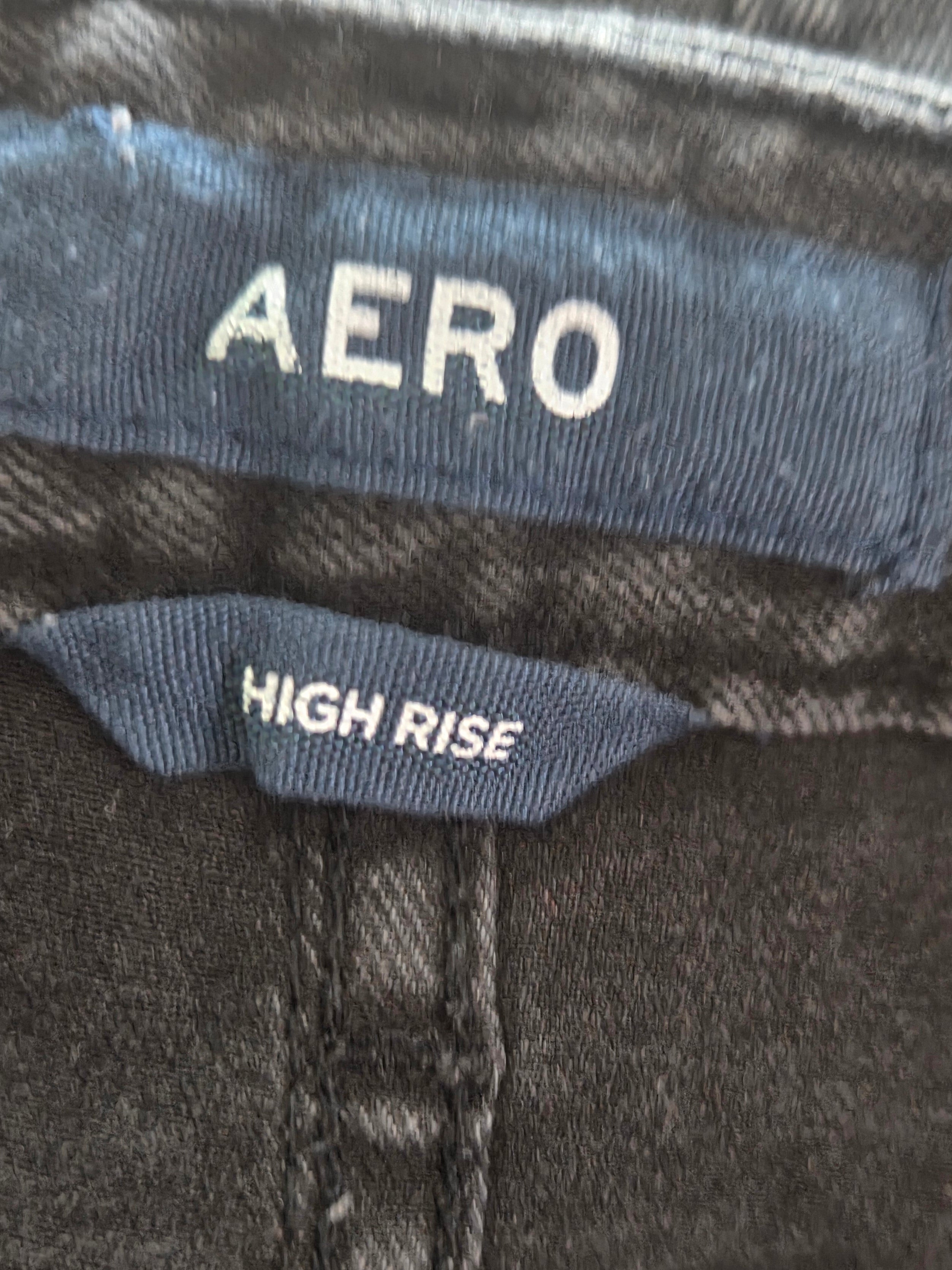 AERO SIZE 4