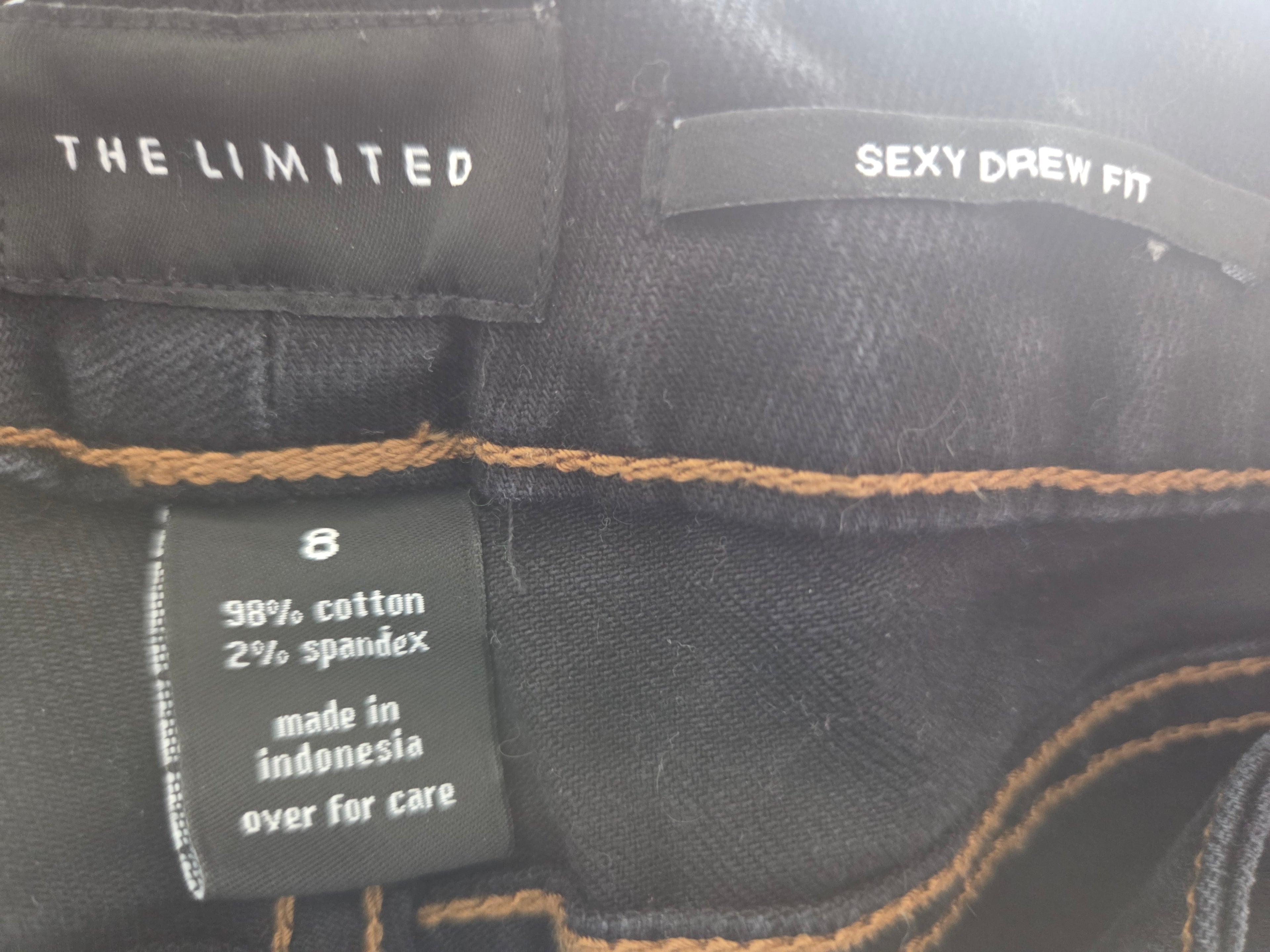 THE LIMITED SIZE 8