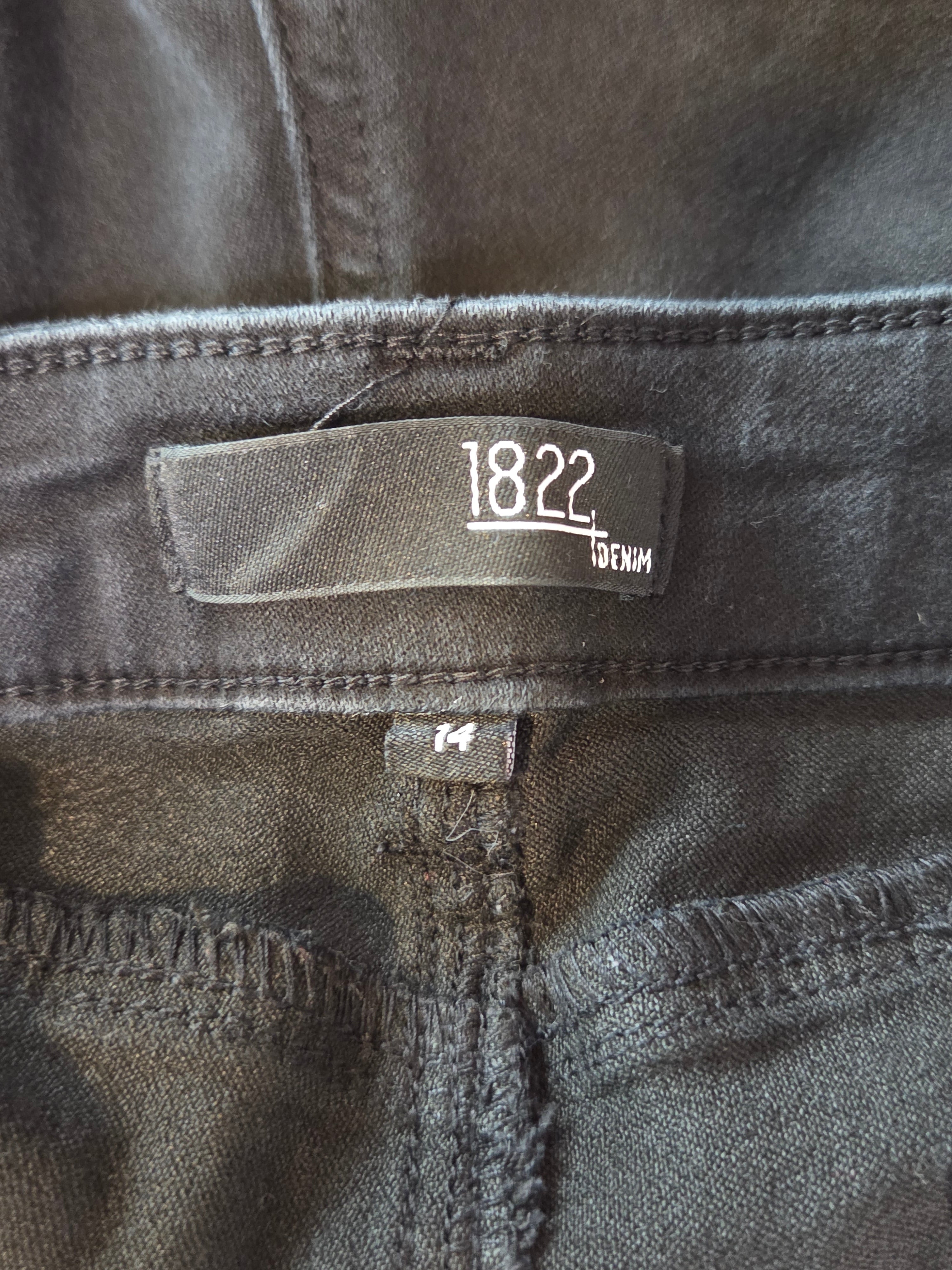 1822 Denim Women's Black Shorts Cotton Polyester Spandex Size 14