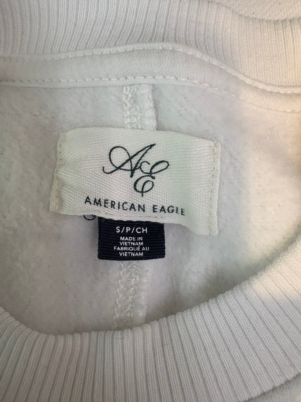AMERICAN EAGLE WOMEN'S SWEATSHIRT SIZE SMALL