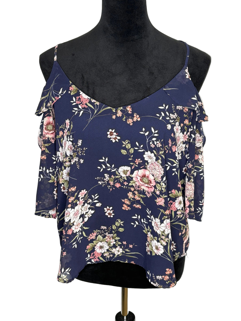 HAUTE MONDE BLOUSE SIZE MEDIUM