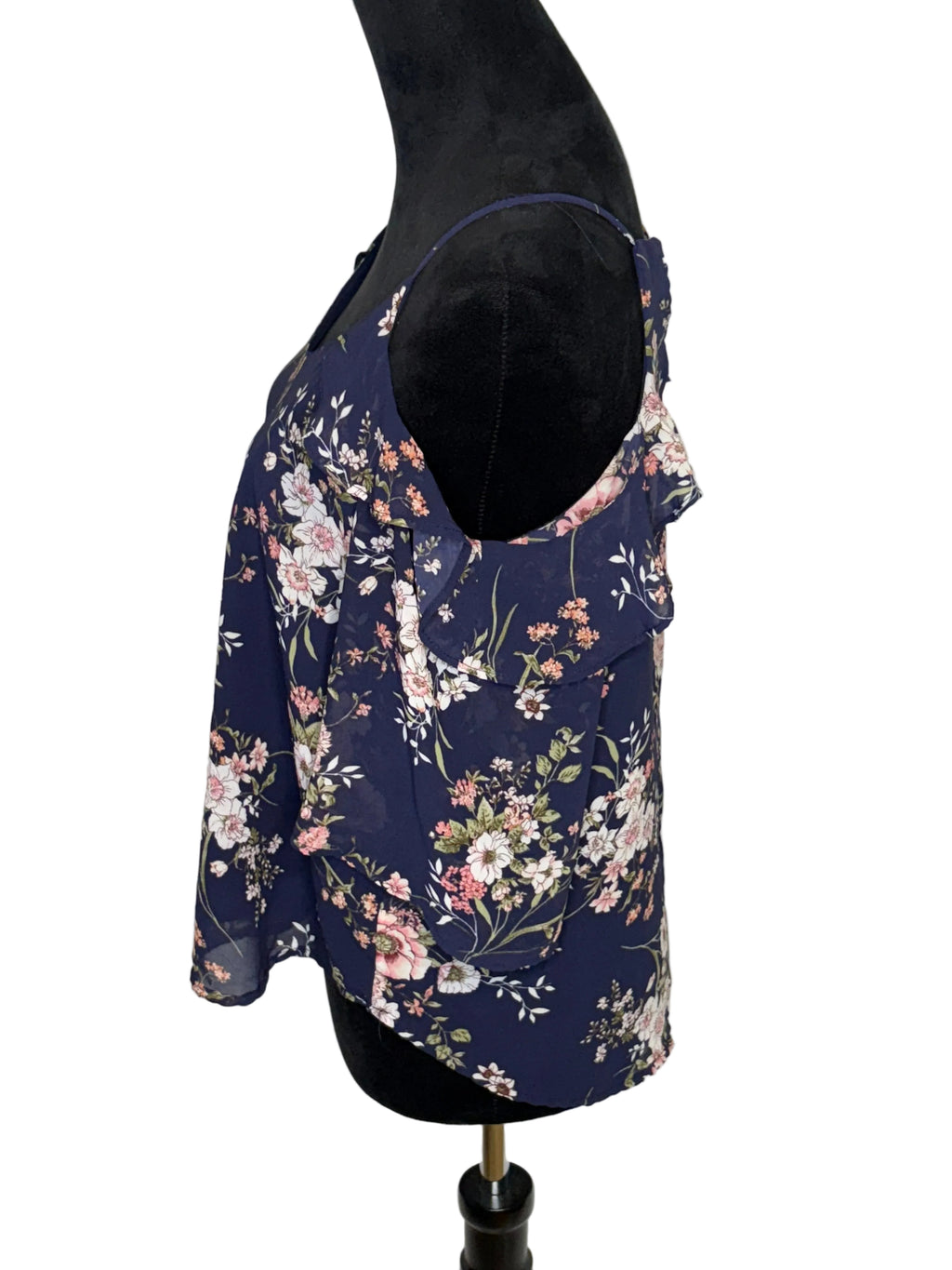 HAUTE MONDE BLOUSE SIZE MEDIUM