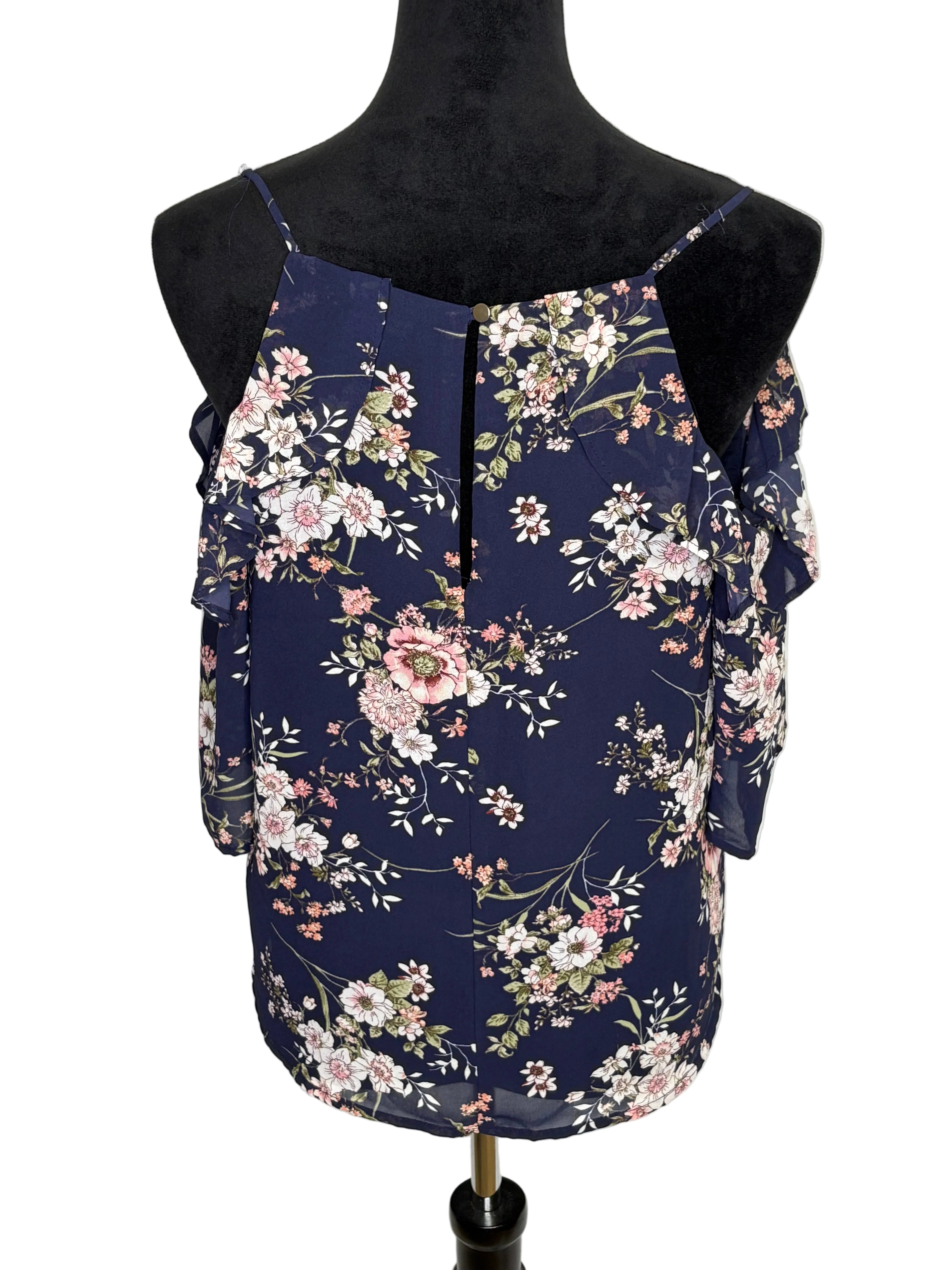 HAUTE MONDE BLOUSE SIZE MEDIUM