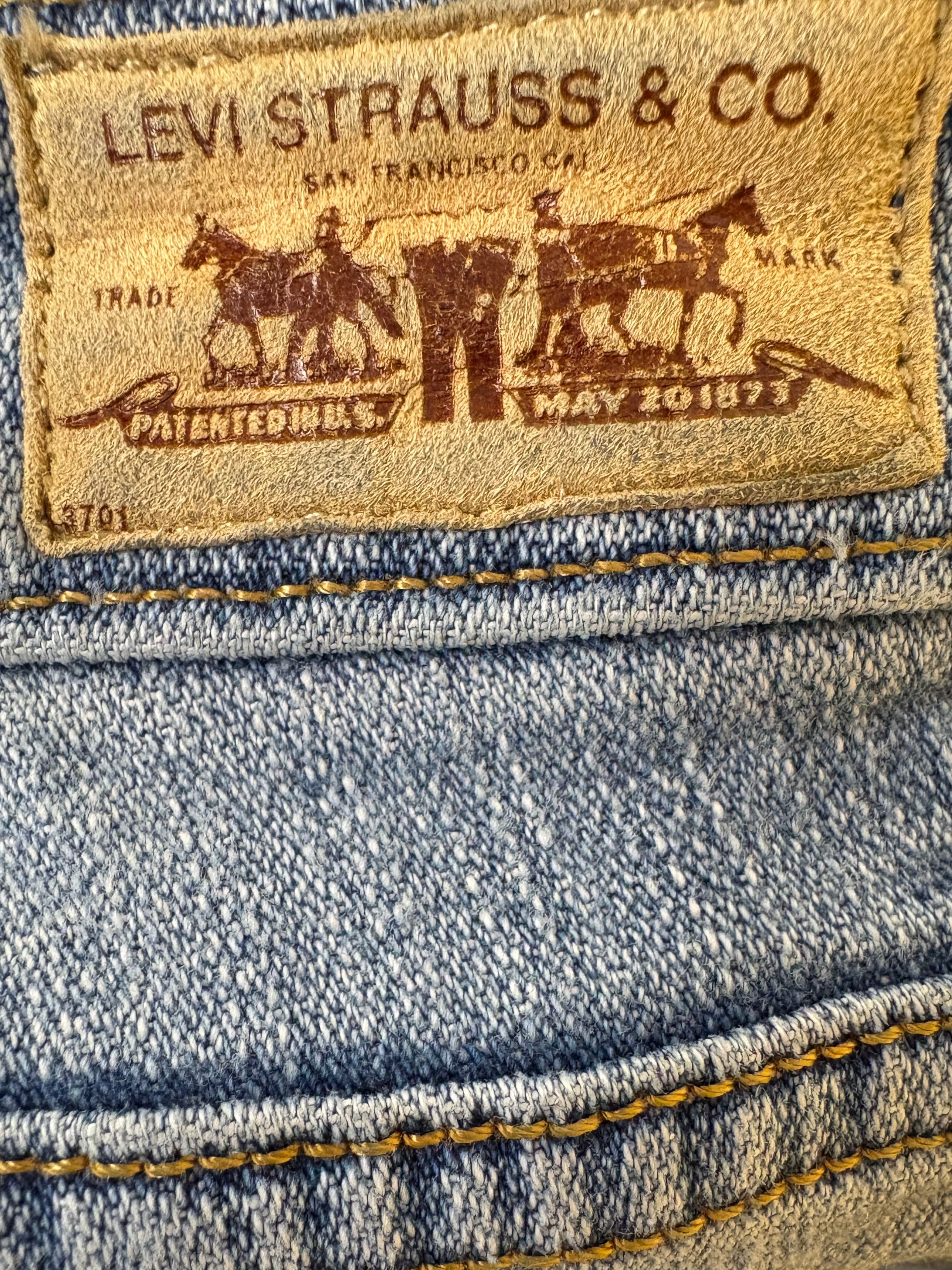 LEVI STRAUSS & CO JEANS SIZE 10M