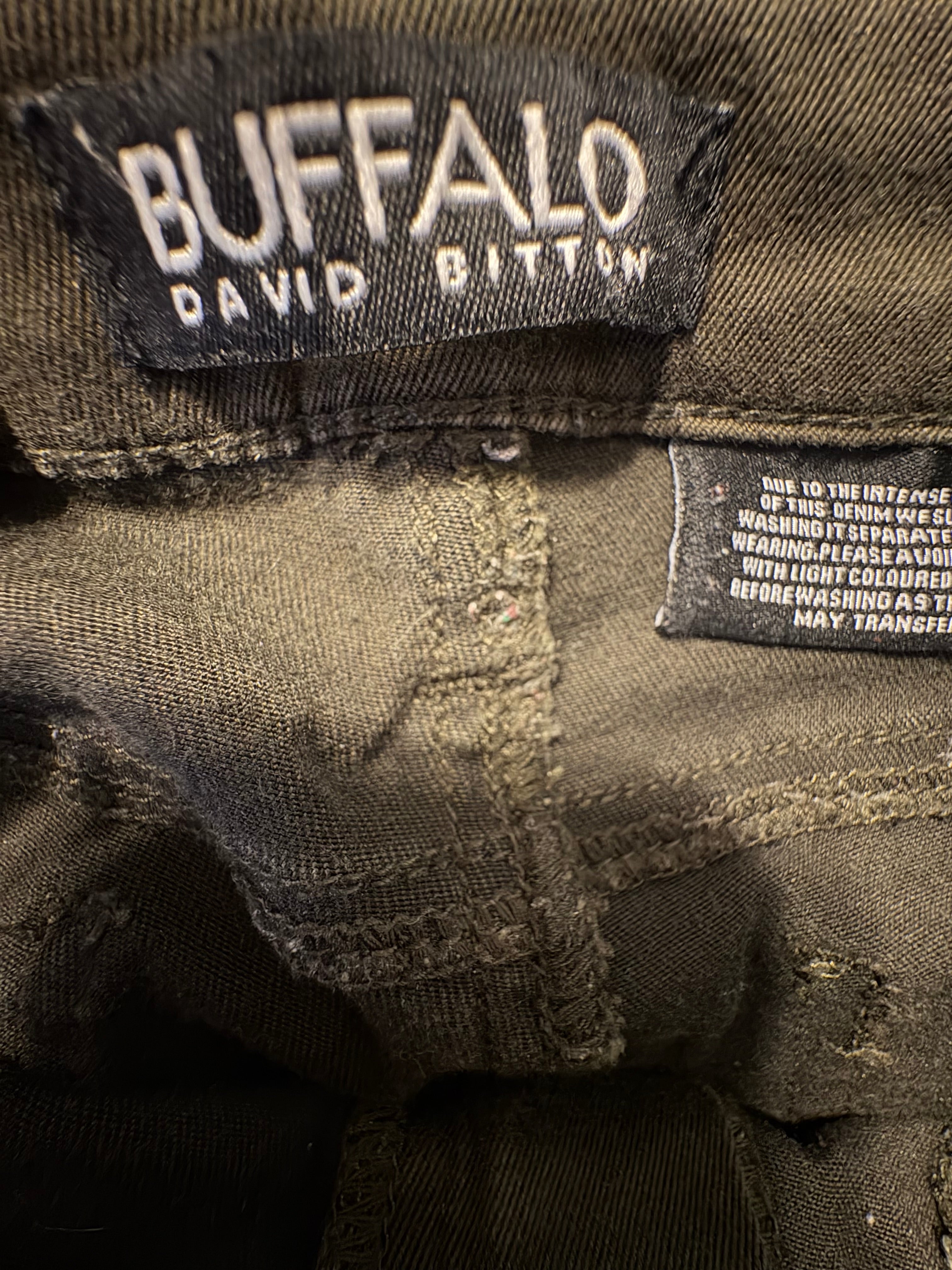 DAVID BITTON BUFFALO SKINNY JEAN SIZE 4/27