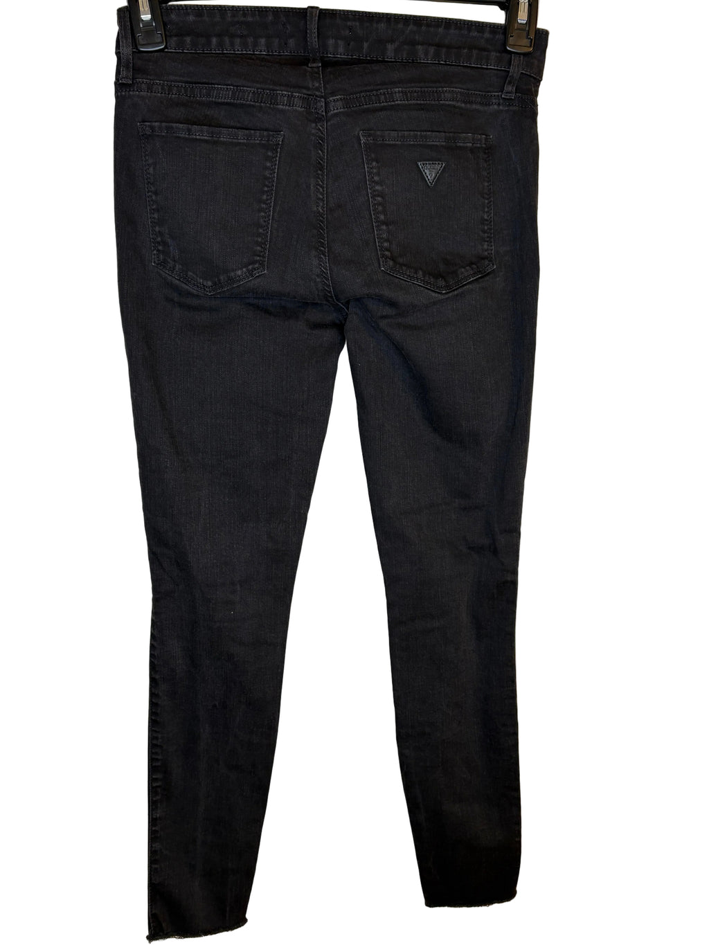 GUESS JEANS SIZE 28