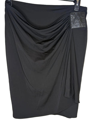 MICHAEL- MICHAEL KORS BLACK SKIRT SIZE 10
