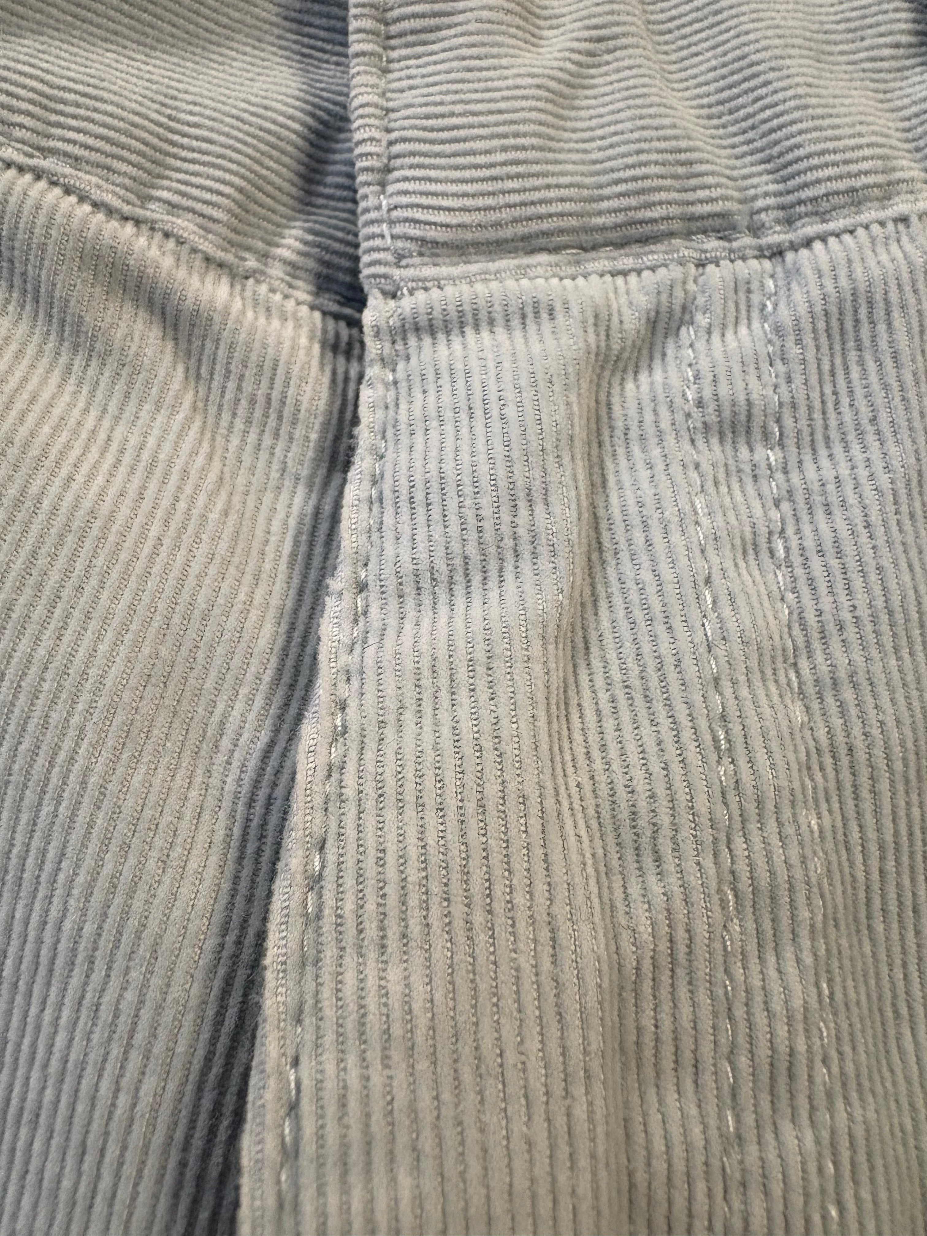 L.L. BEAN CORDUROY PANT SIZE 10