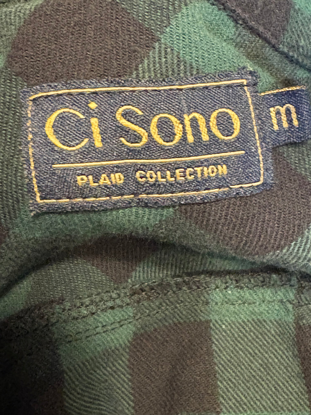 CISONO SHIRT SIZE MEDIUM