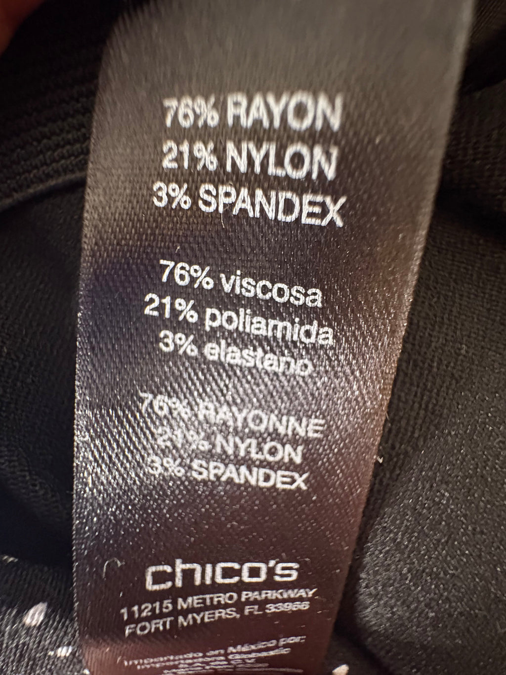 CHICO'S PANTS SIZE 2
