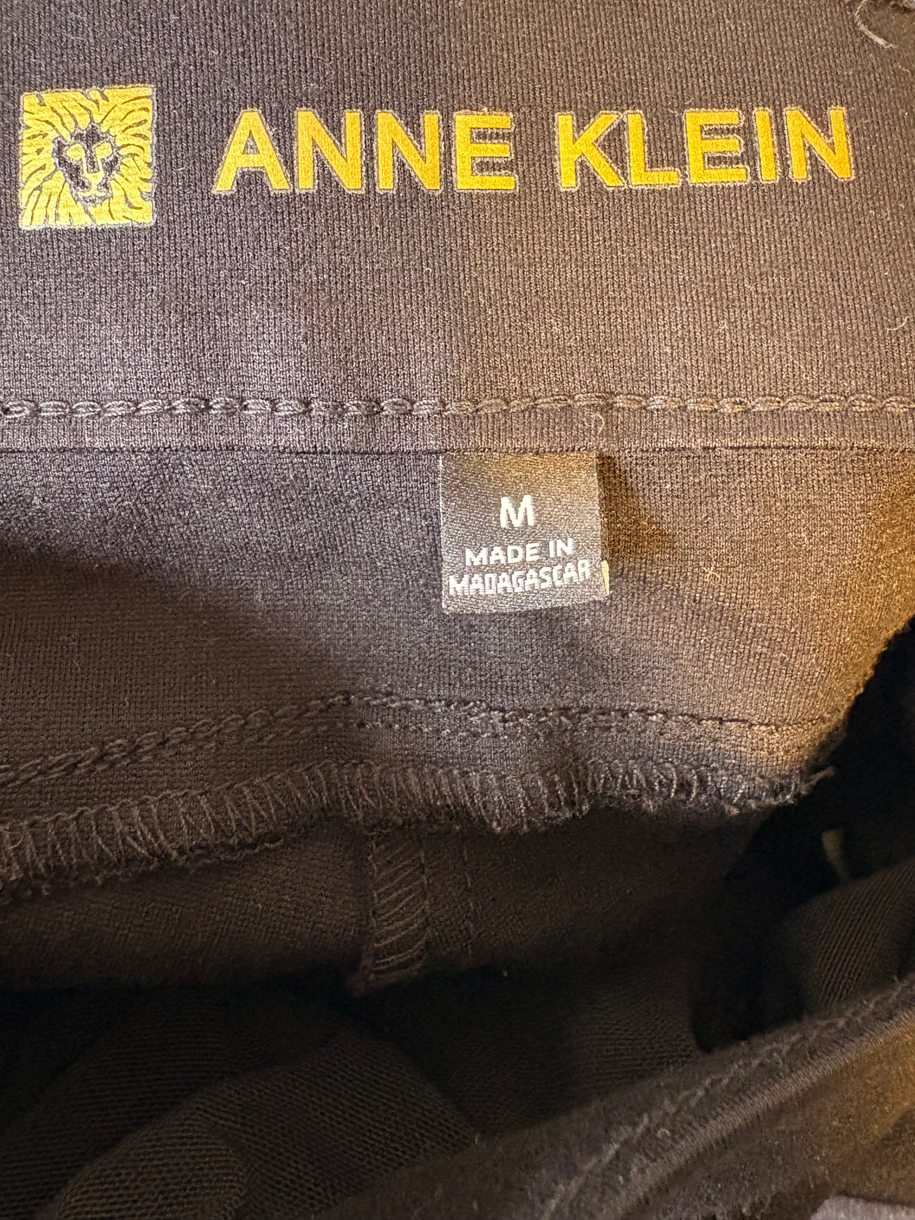 ANNE KLEIN SIZE M