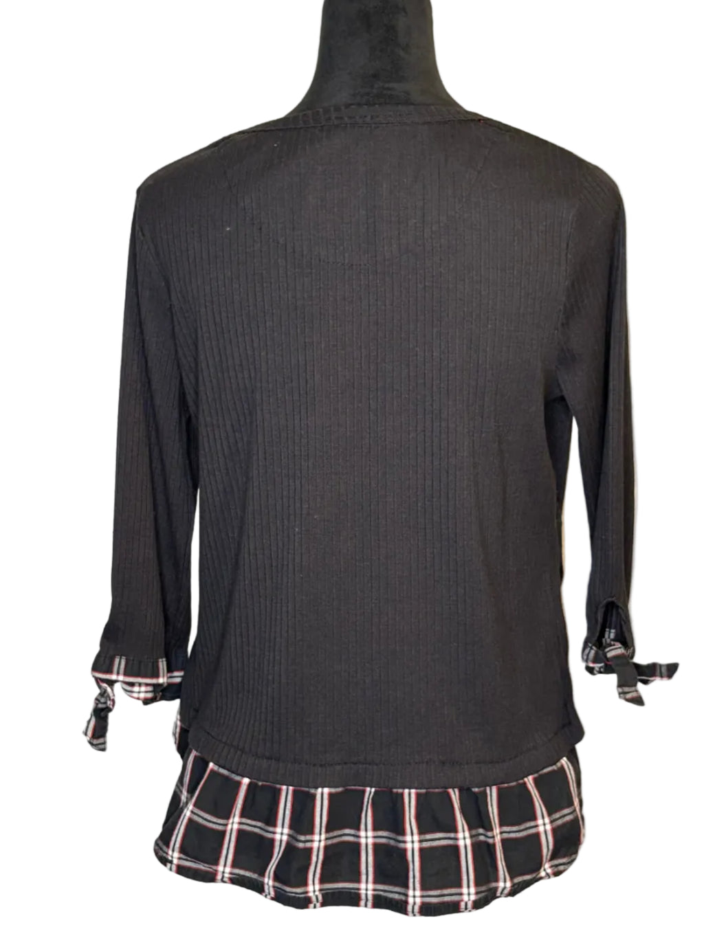 IZOD SIZE MEDIUM