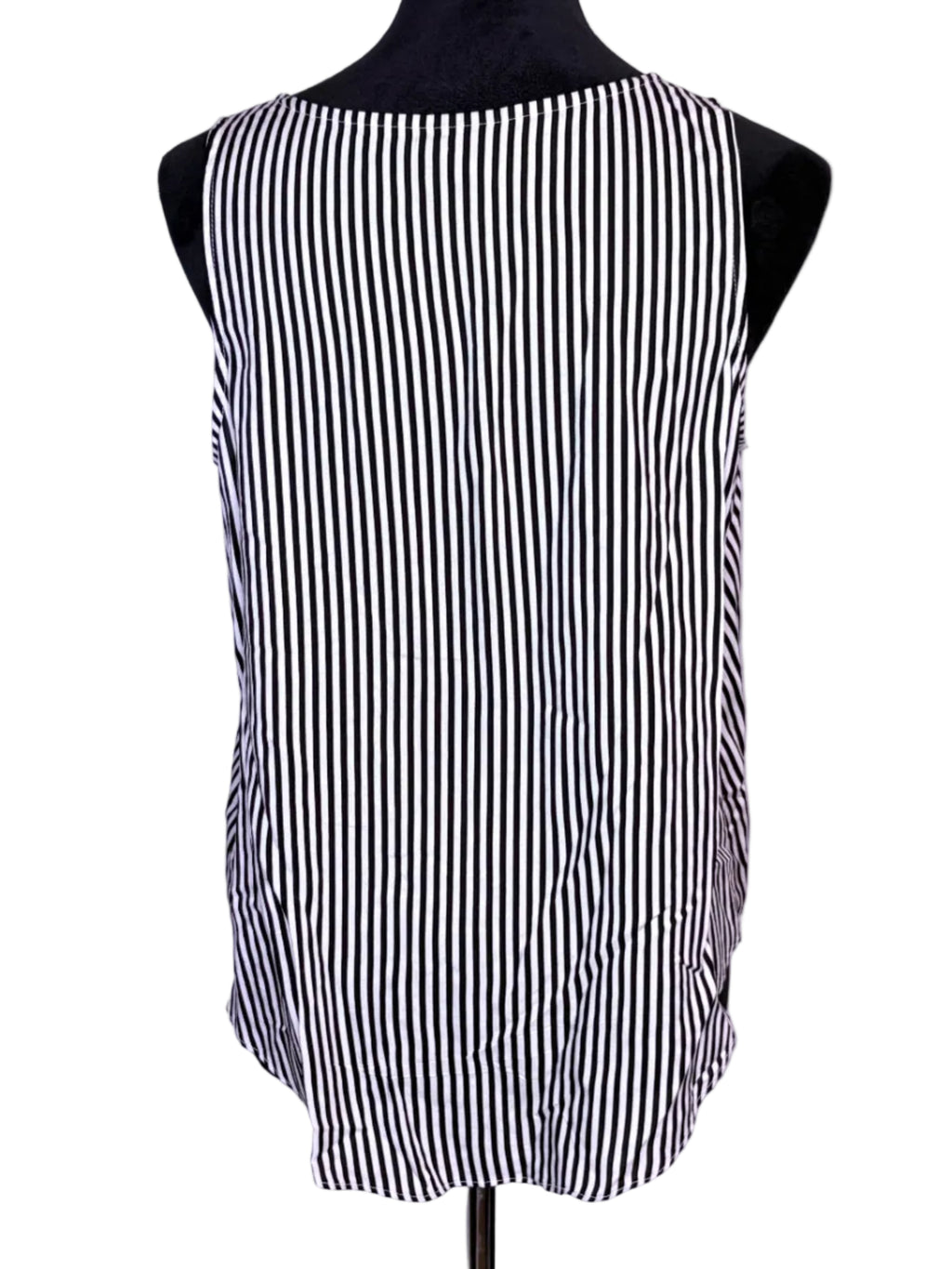 A.N.A SIZE MEDIUM