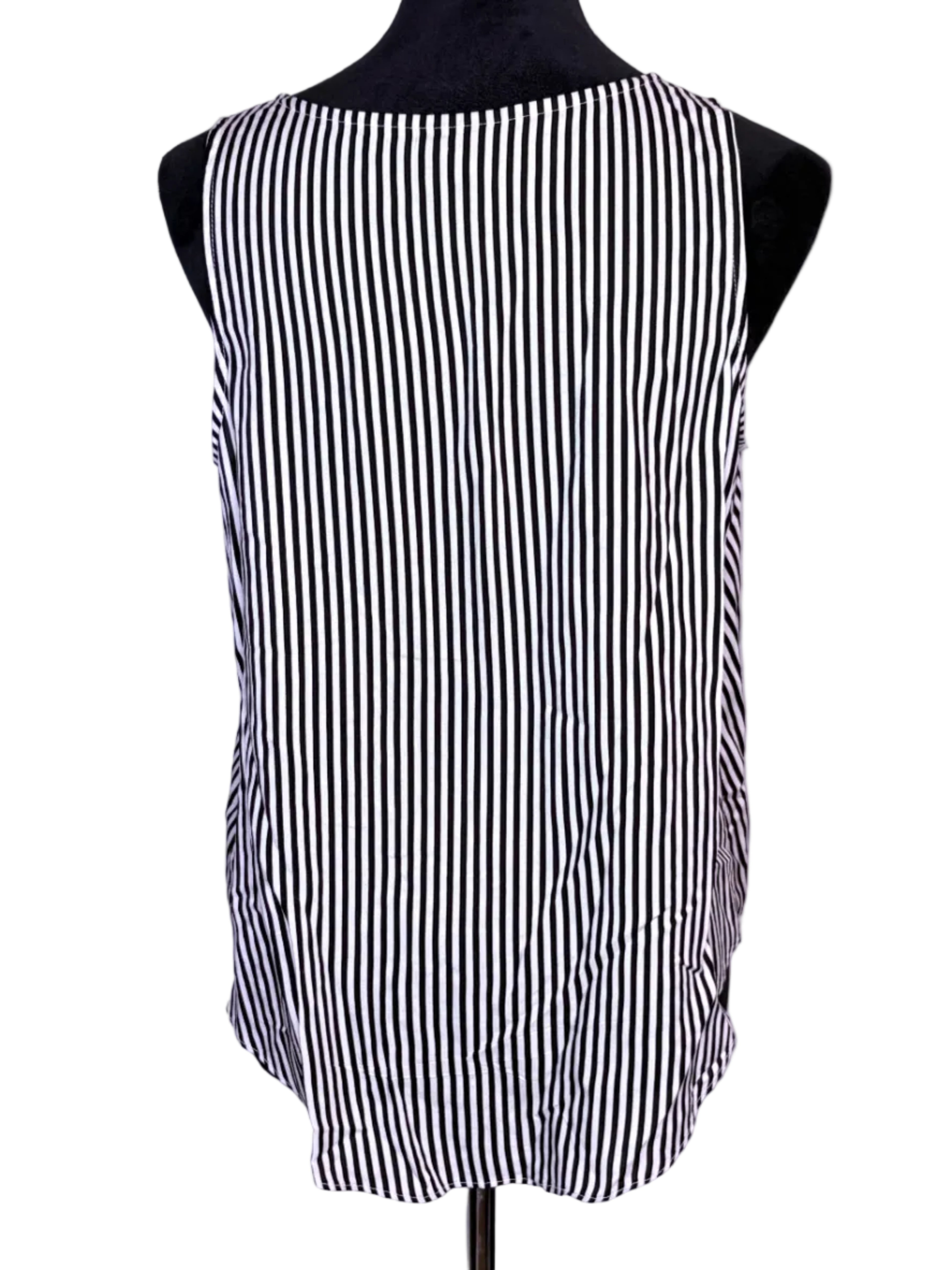 A.N.A SIZE MEDIUM