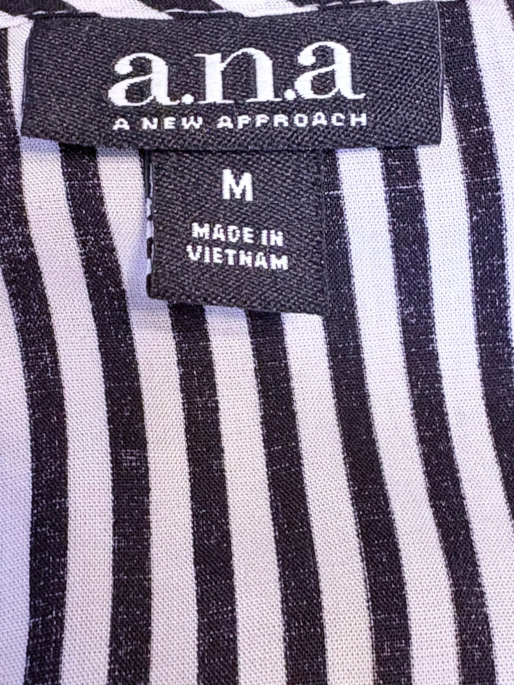 A.N.A SIZE MEDIUM