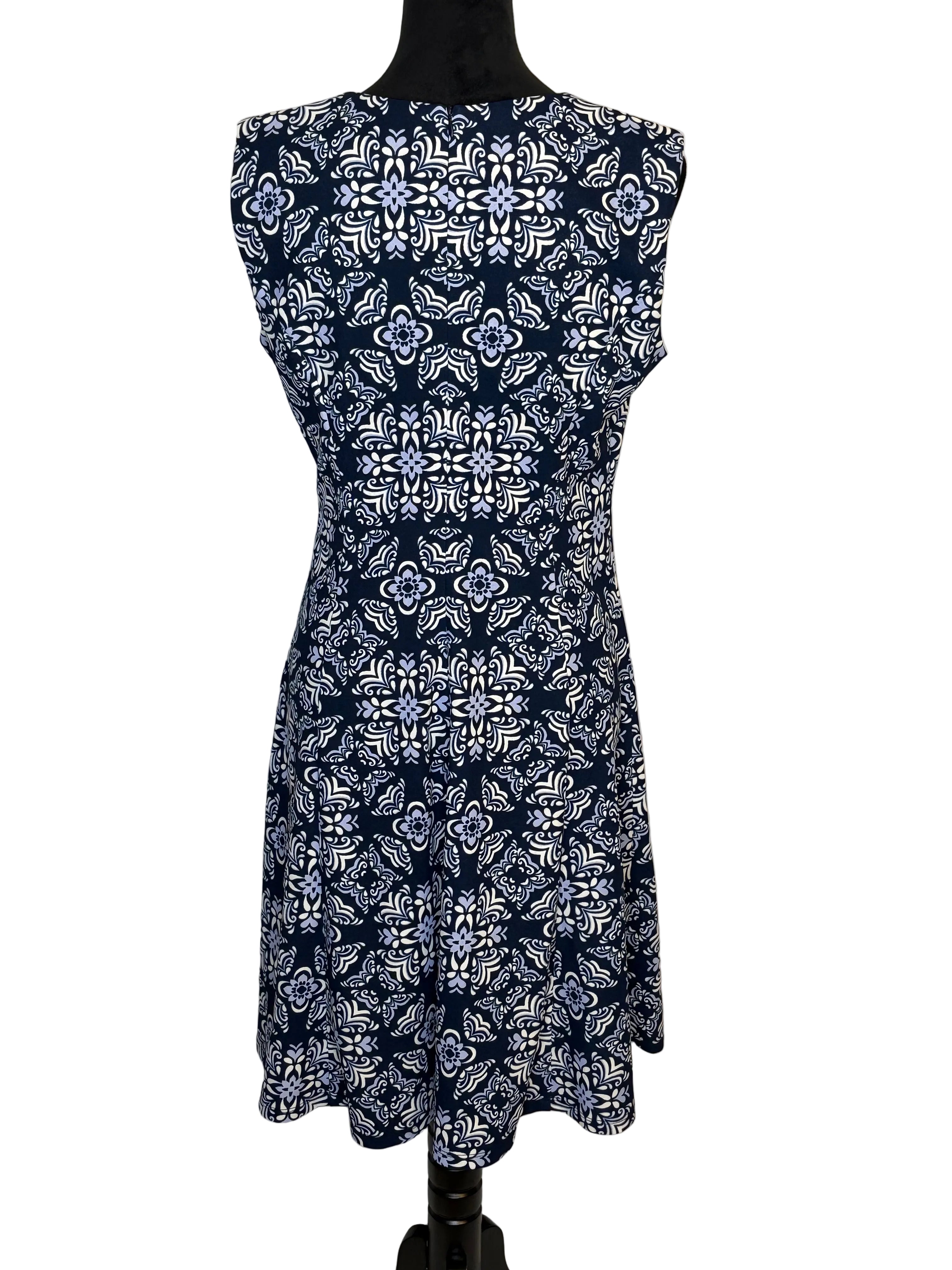LIZ CLAIBORNE SIZE 6