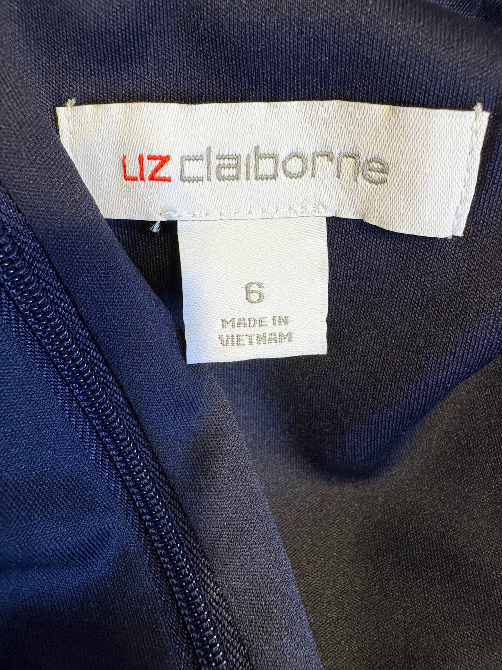 LIZ CLAIBORNE SIZE 6