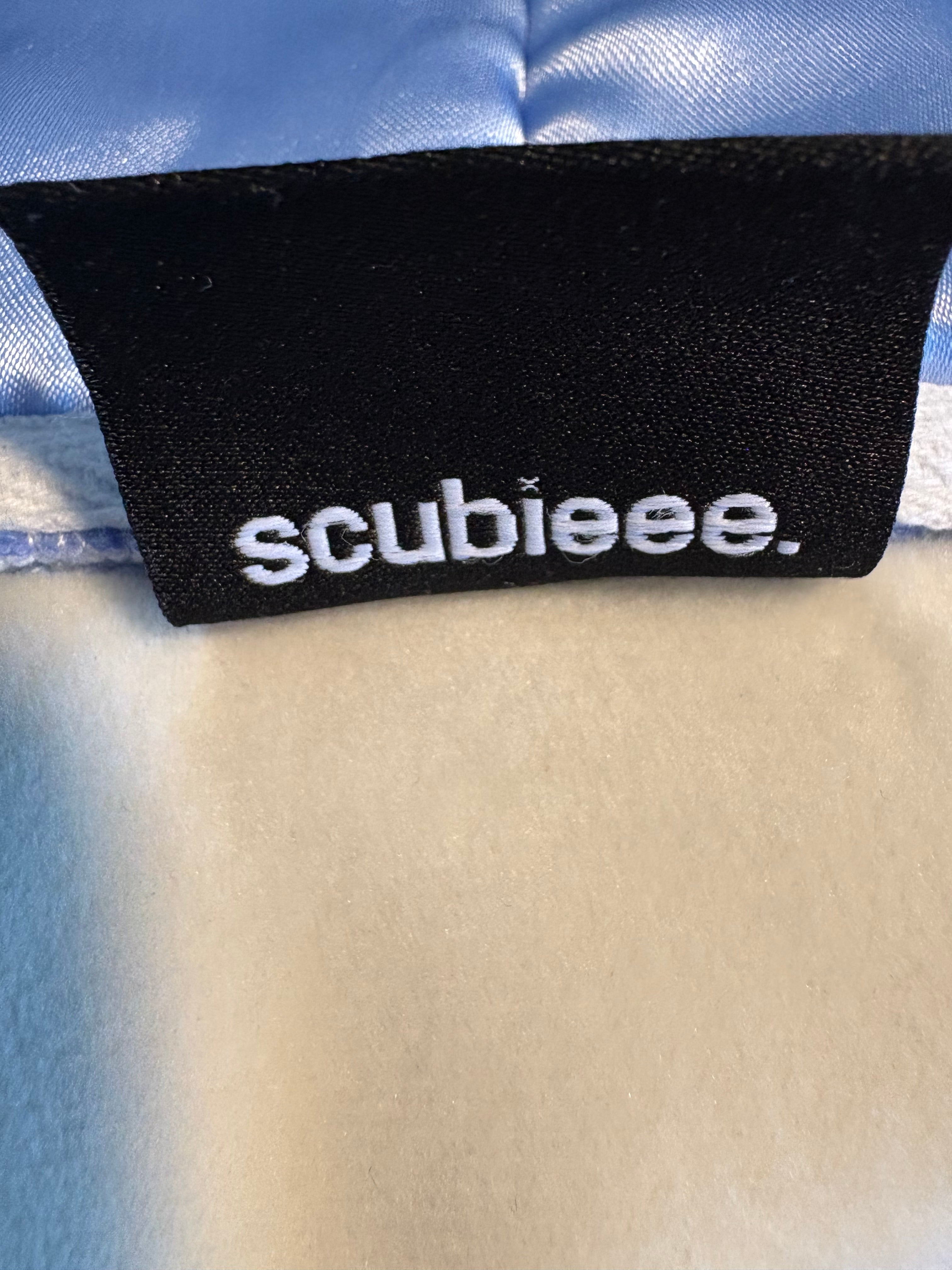 SCUBIEEE SIZE LARGE