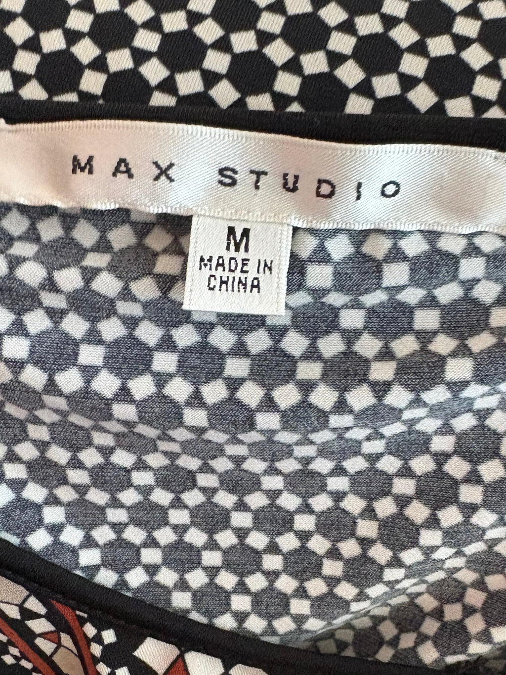 MAX STUDIO SIDE M