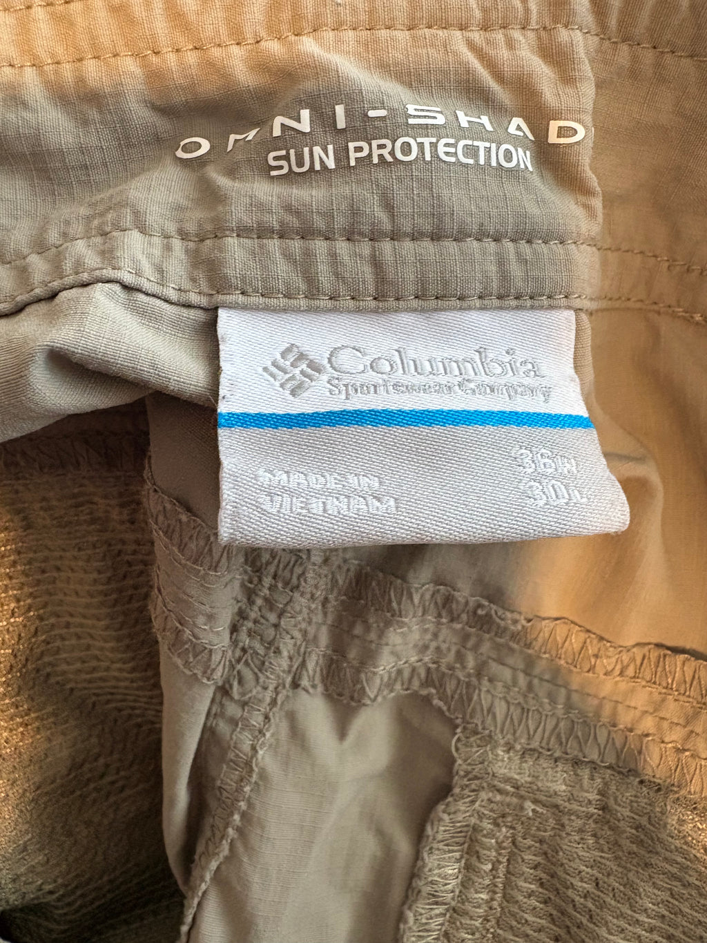 COLUMBIA CARGO 36x30