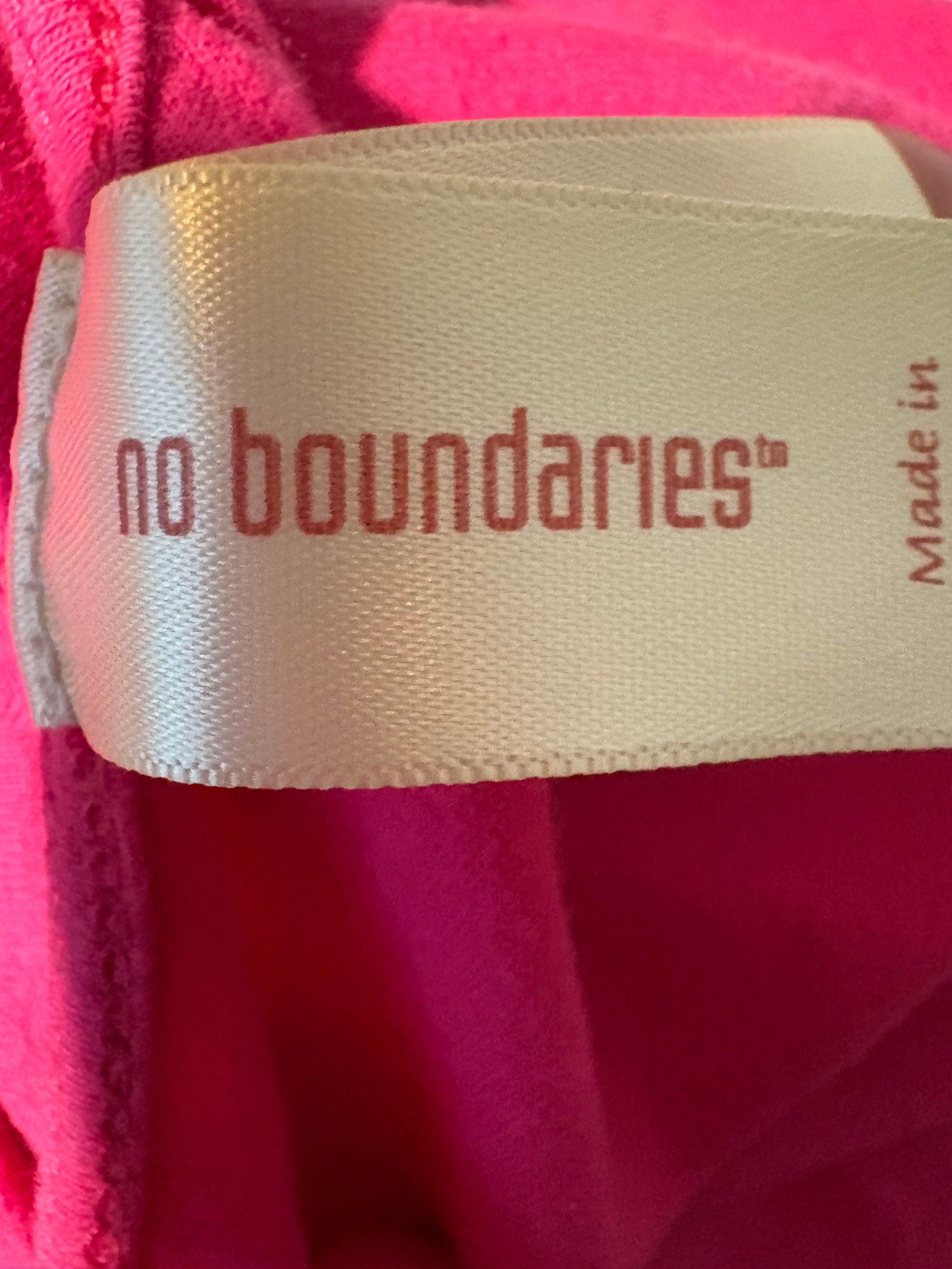 NO BOUNDARIES SIZE L
