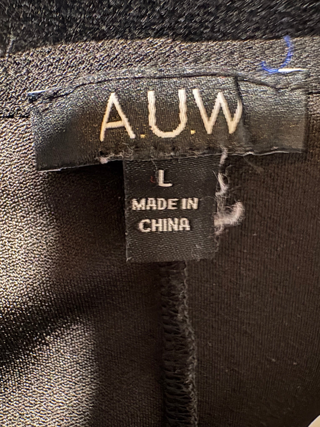 A.U.W SIZE L