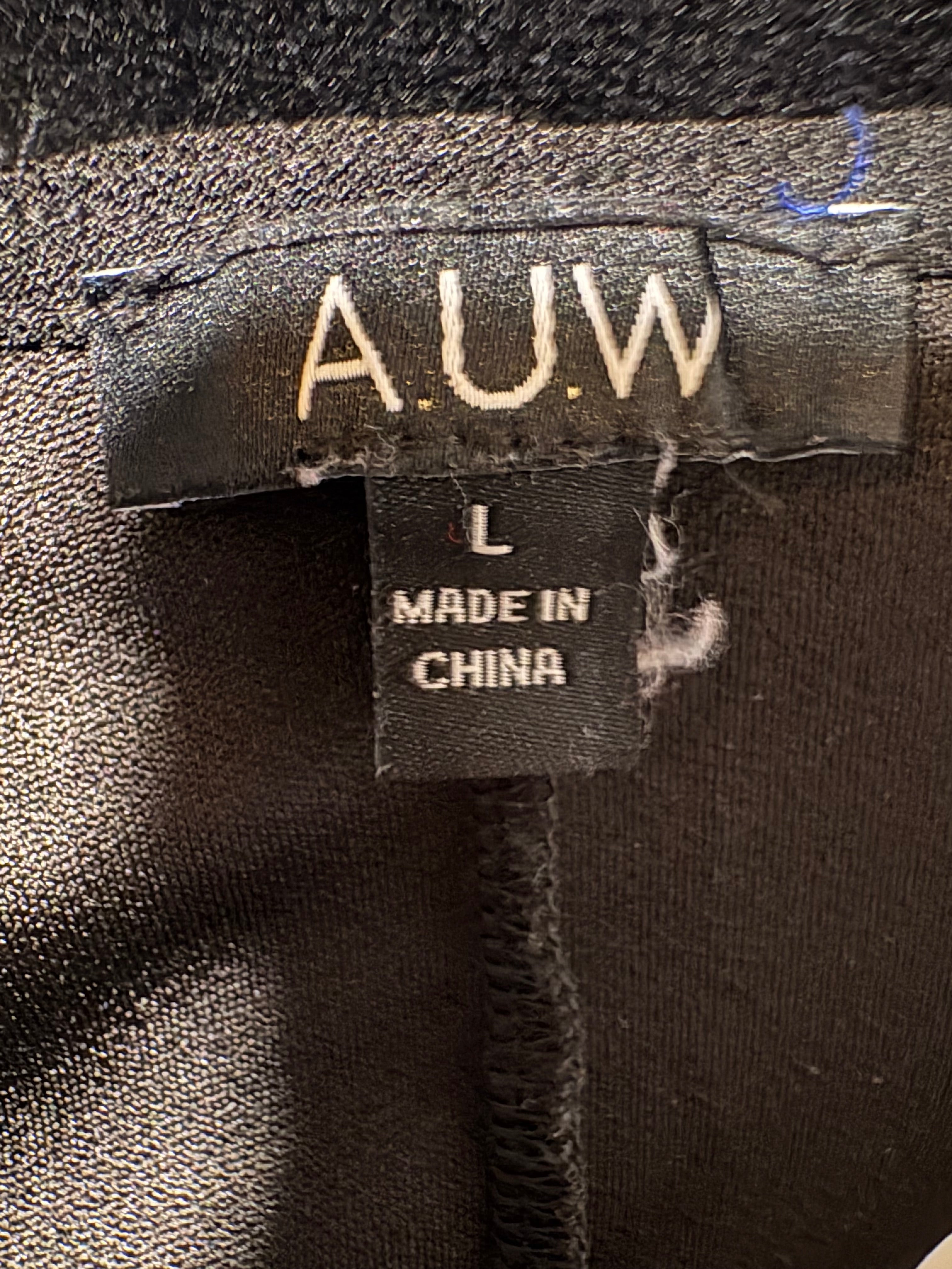 A.U.W SIZE L