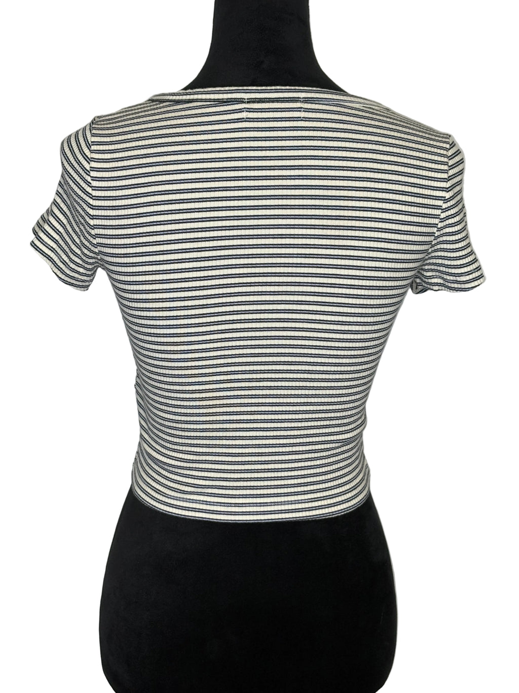 URBAN OUTFITTERS SIZE M